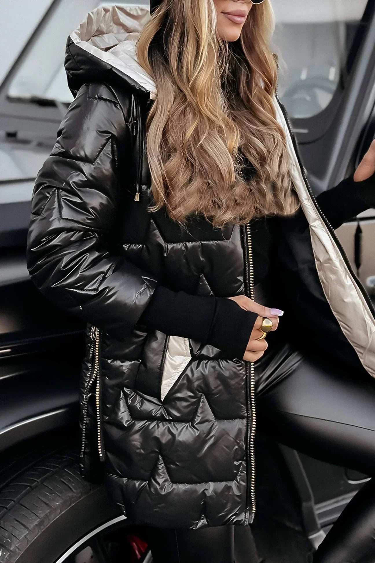 Nolwen | Elegantní kabát s kapucí